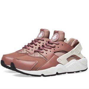 NIB Nike Air Huarache Run Smokey Mauve Pink White